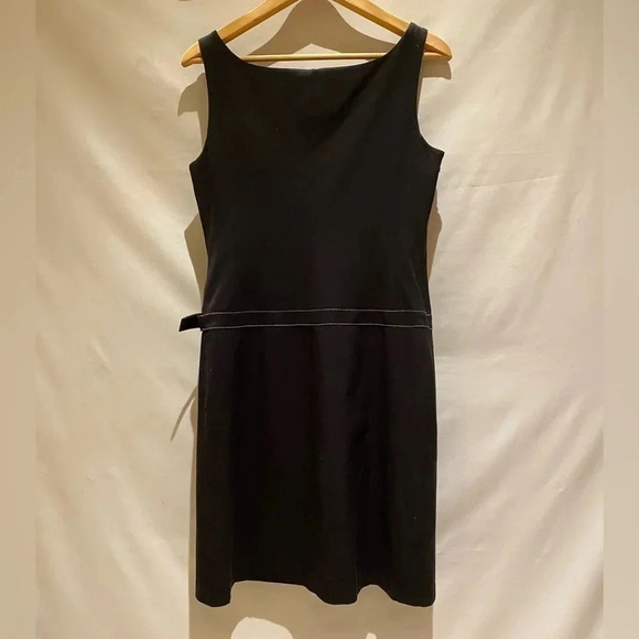 The Limited  Black Dress with white stitched "belt", size 8 - Picture 2 of 6